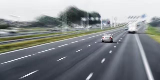 15萬就能買自動(dòng)駕駛？2025年新車要變天！